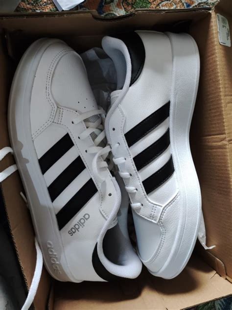 ciri sepatu adidas original